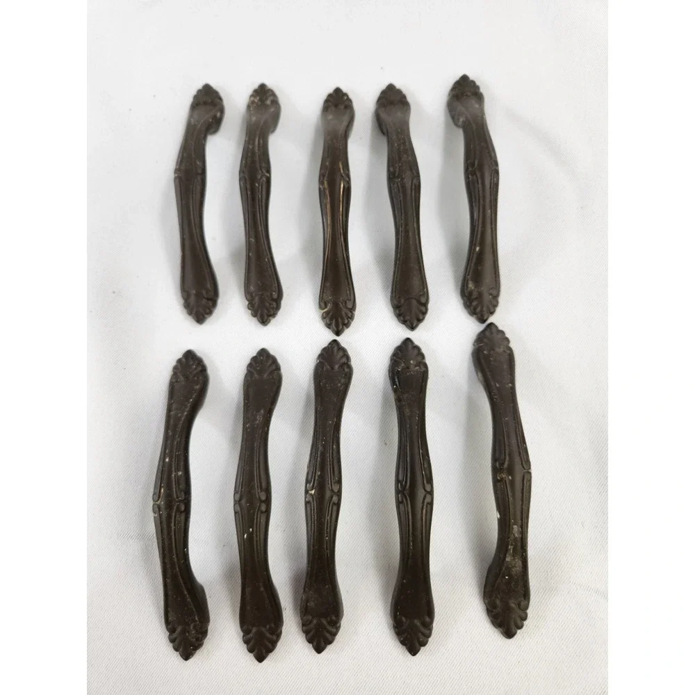 Lot of 10 Drawer Pulls Cabinet Handles Dark Oiled Bronze Metal Scalloped
